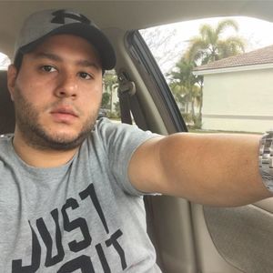 Meet your Posher, Jonathan